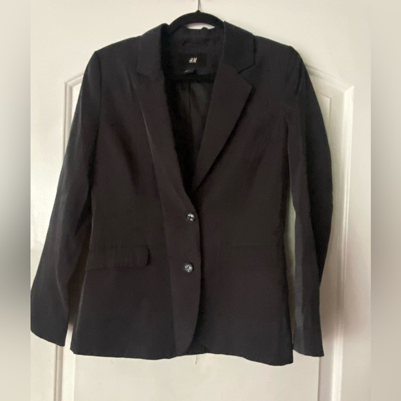 H&M Blazer - Picture 3 of 4